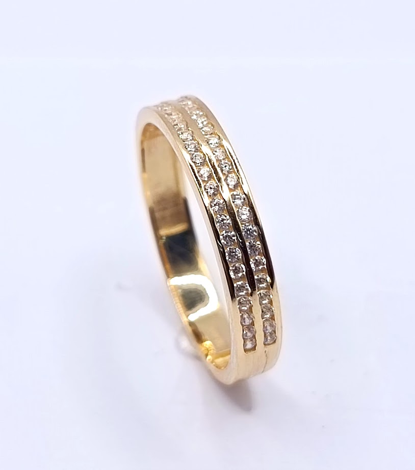 VX8-VX8ZR0165 Anillo Oro Amarillo Cintillo Circon II