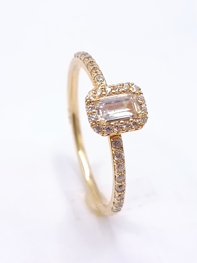I-0SZR0184-FCZ Anillo Oro Amarillo Circon