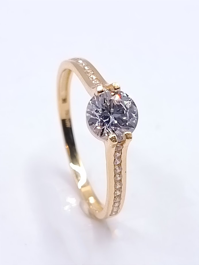 I20-I14SZR0335-FCZ Anillo Oro Amarillo Compromiso Circon