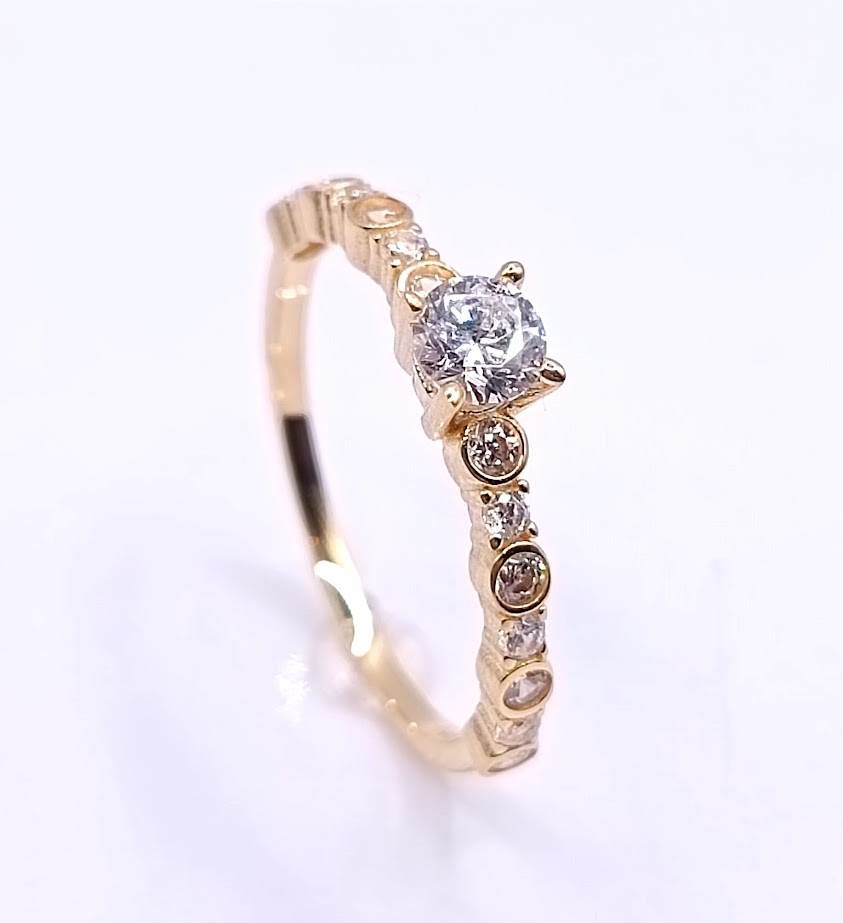 I3-I2SZR0314-FCZ Anillo Oro Amarillo Compromiso Circon