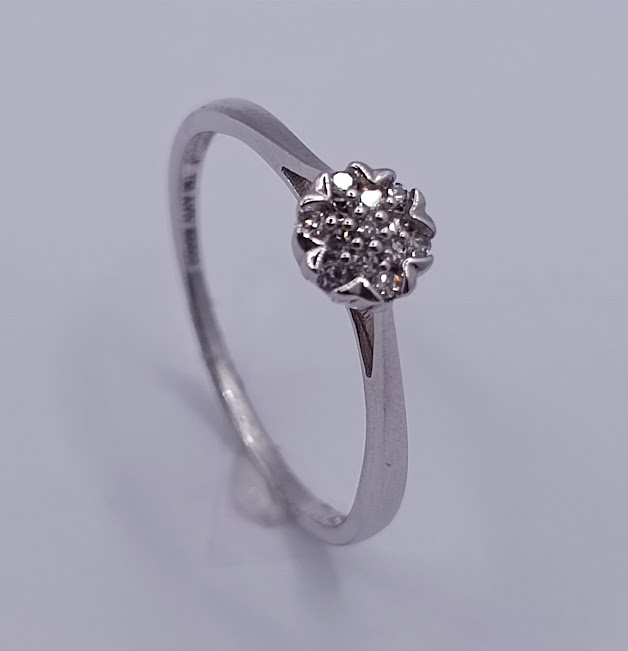 KR05-65003-**3 Anillo Oro Blanco Brillante  