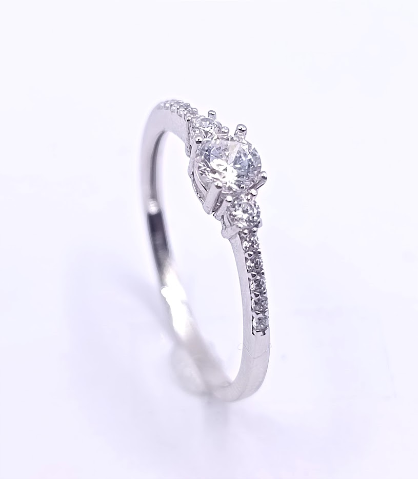 I2-ISZR0226-W-FCZ Anillo Oro Blanco Compromiso Circon 