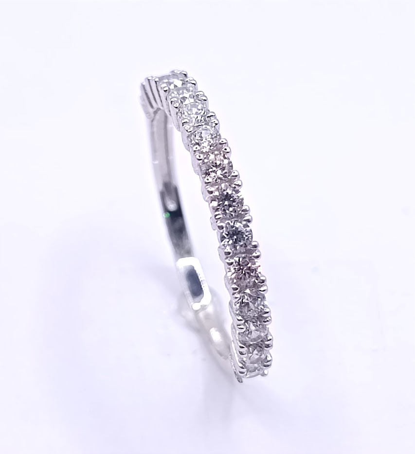 I3CR5556-W-FCZ Anillo Oro Blanco Cintillo Circon