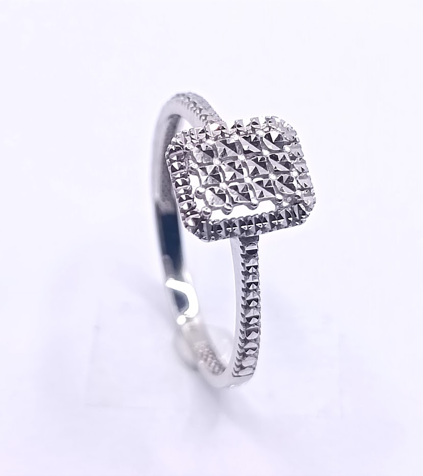 XXZR6512-W-DC Anillo Oro Blanco Tallado