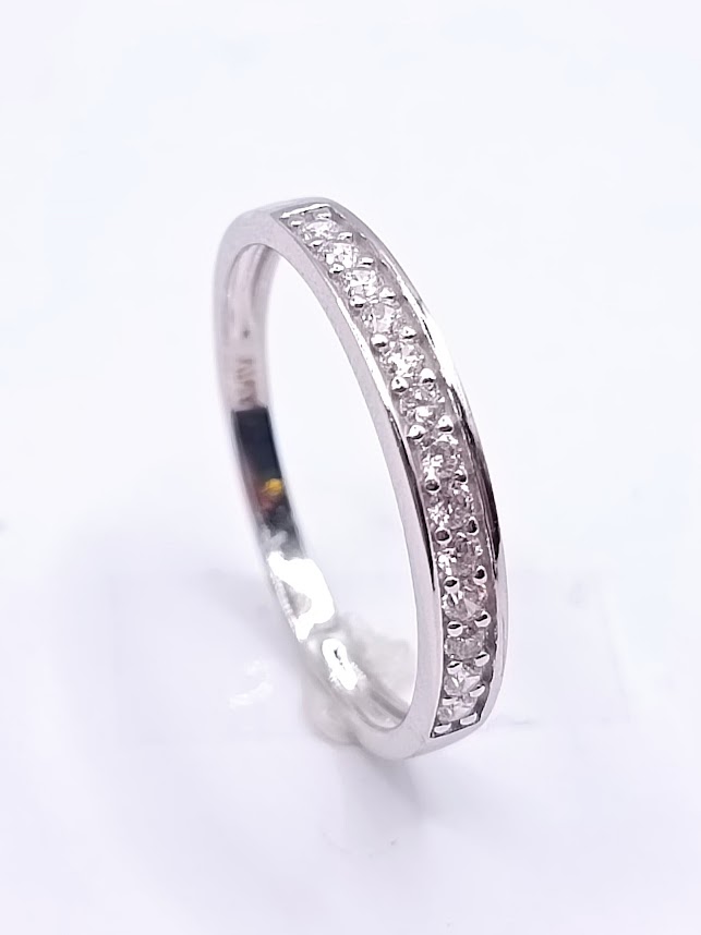 A 3940 W Anillo Oro Blanco Cintillo Circon