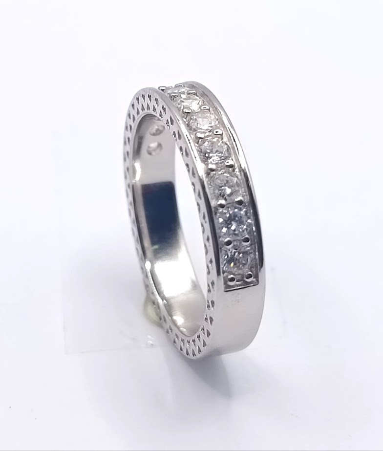 TR-020 Anillo Plata Cintillo