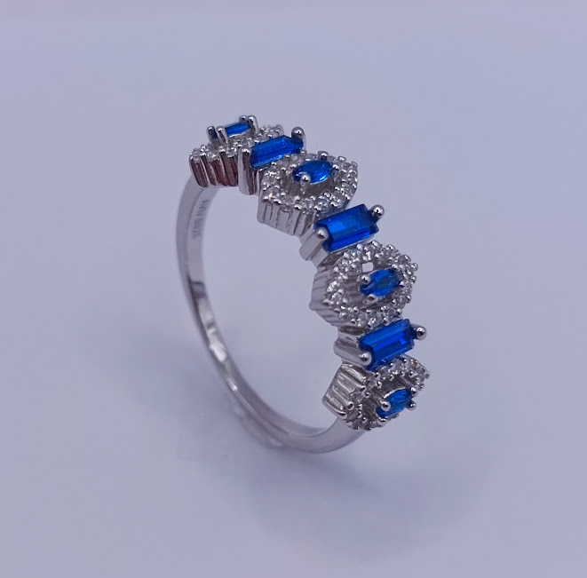 TR-671 Z Anillo Plata Zafiro