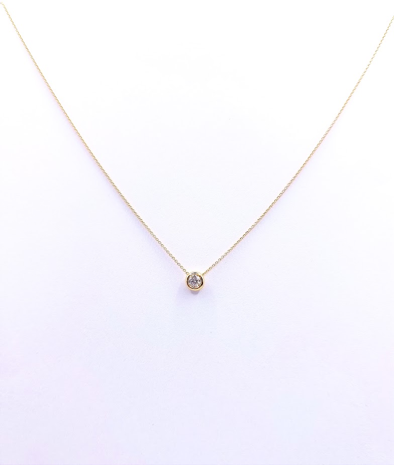 2385 Collar Oro Amarillo Punto de Luz Brillante