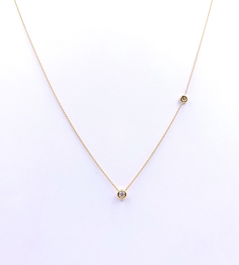 2379 Collar Oro Amarillo Punto de Luz Brillante