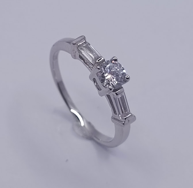 R-0696 Anillo Plata Trapezoides