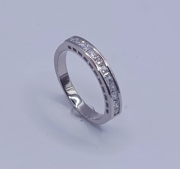 SR-0105 Anillo Plata Cintillo Galeria