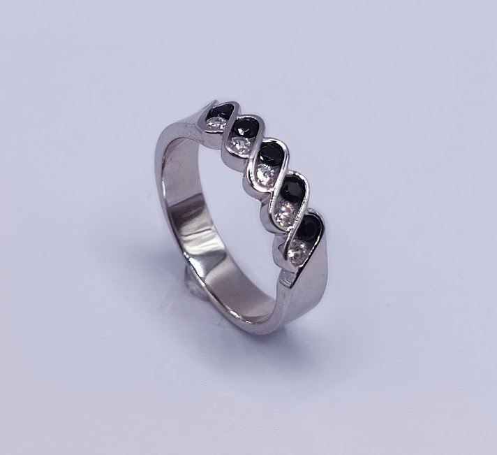 SR-0179 Anillo Plata