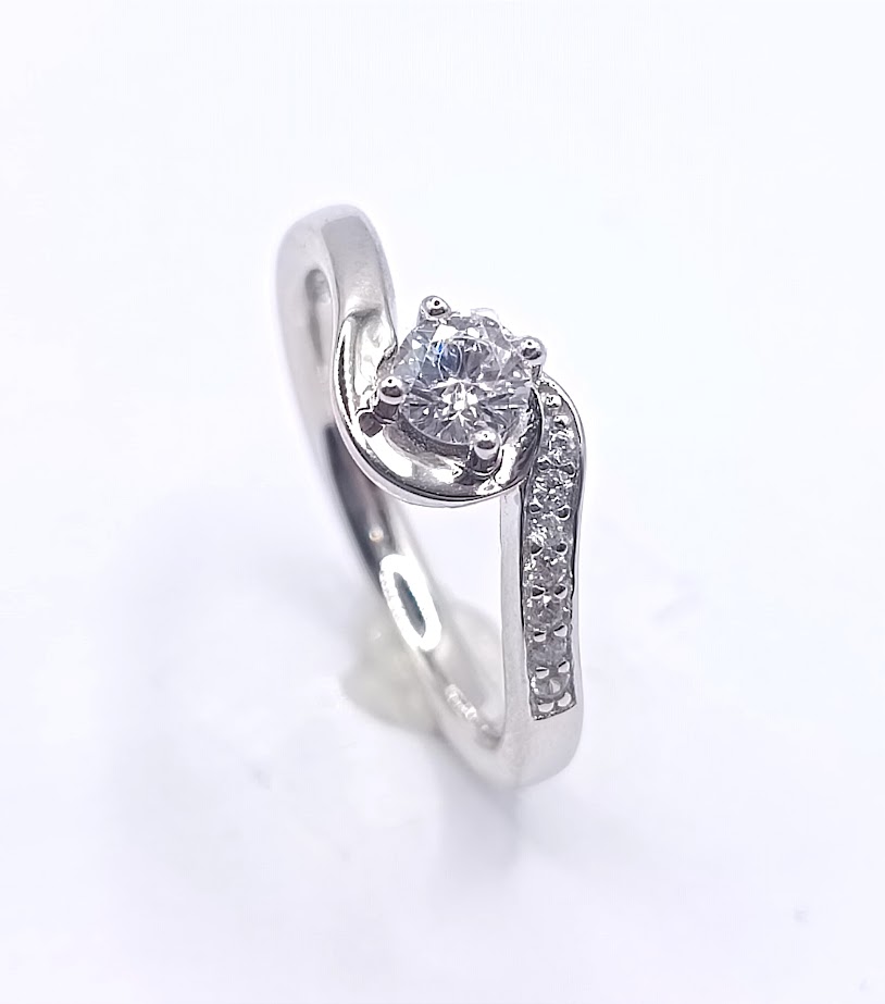 R-1704 Anillo Plata 