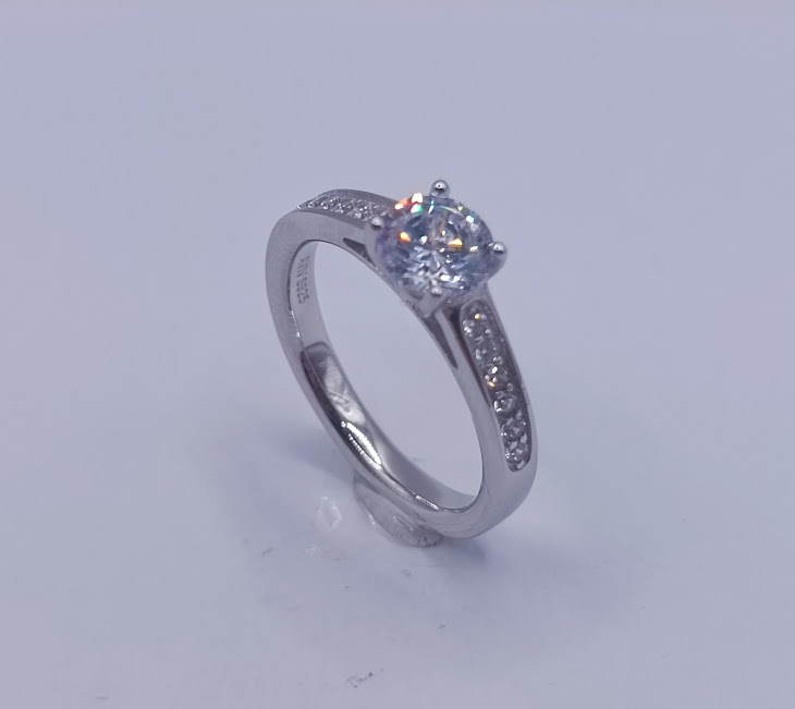 R-1708 Anillo Plata 