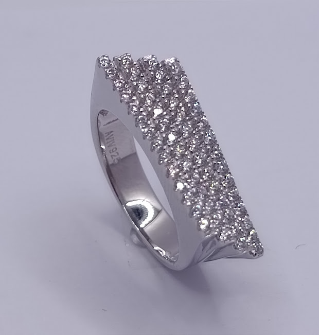 SL31273A1 Anillo Plata 