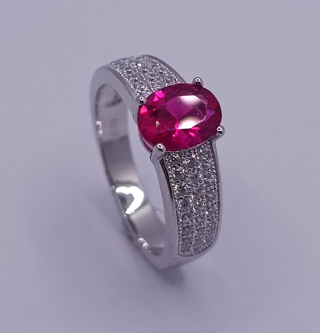 SL60029A1 Anillo Plata Rubi
