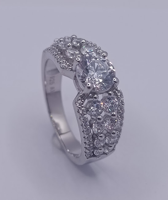 SL90317A1 Anillo Plata 