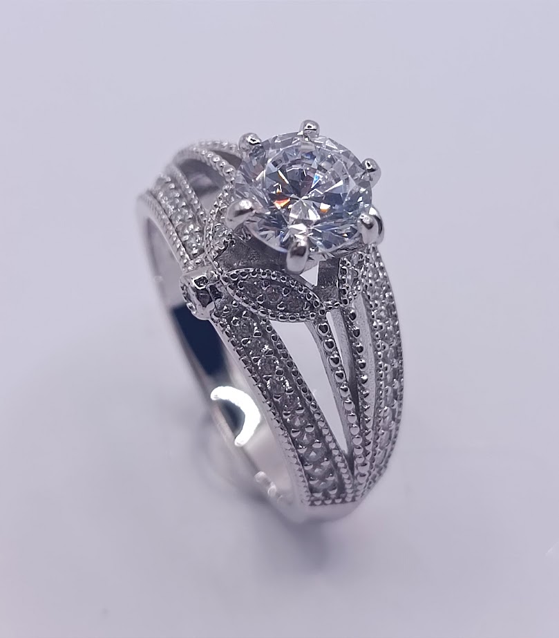 SL90590A1 Anillo Plata 