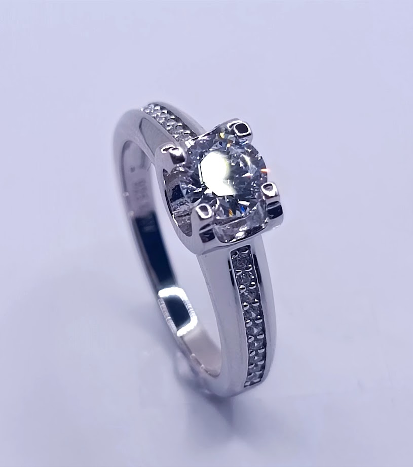 SL90771A1 Anillo Plata 