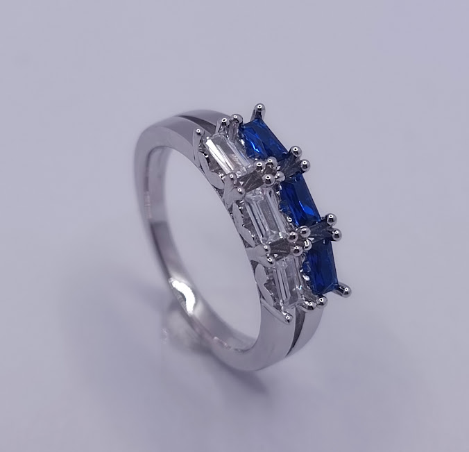 10543FRS1 Anillo Plata OFERTA