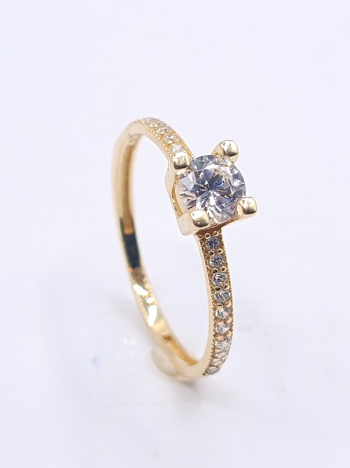 YZN0168 Anillo Oro Amarillo Circon