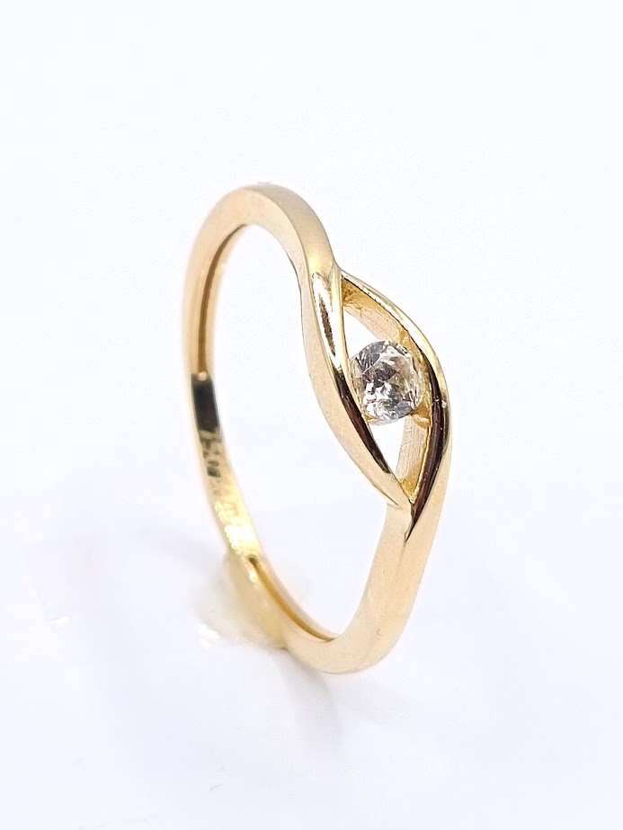 TYZ3214 Anillo de Oro Amarillo Zircon