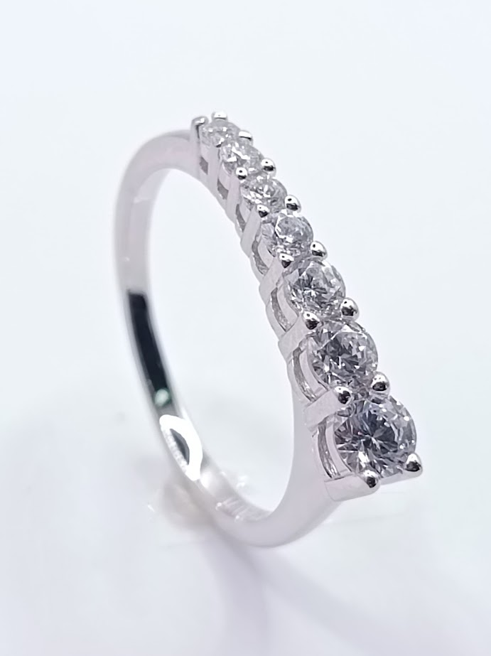 SL90913A1T  Anillo de Plata 