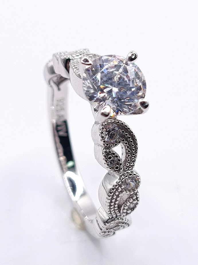 SL90622A2T  Anillo de Plata 