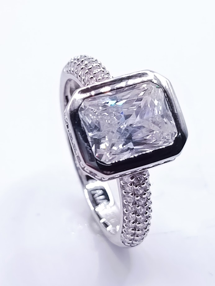 SL91165A1T  Anillo de Plata 
