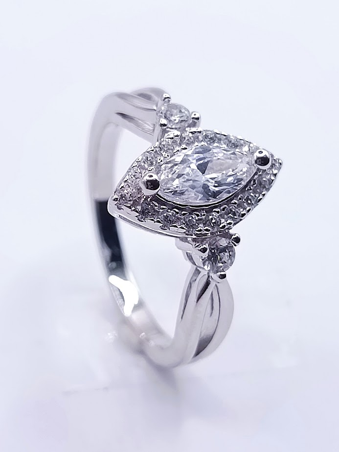 SL33547A1T  Anillo de Plata