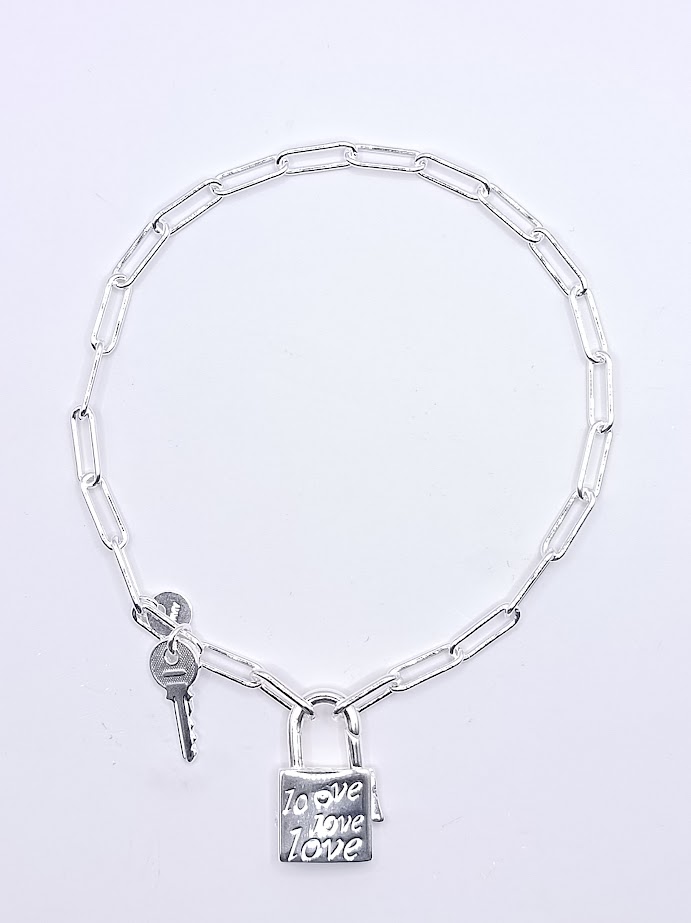 B057 Pulsera Plata Candado Llave