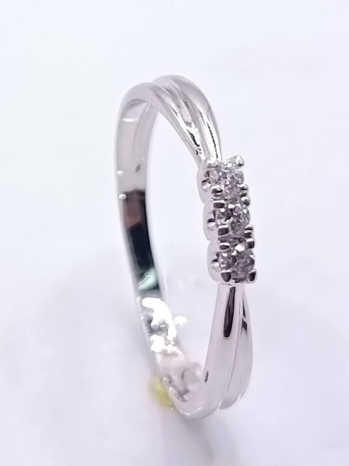 A 3049 W Anillo Oro Blanco Tricillo Circon