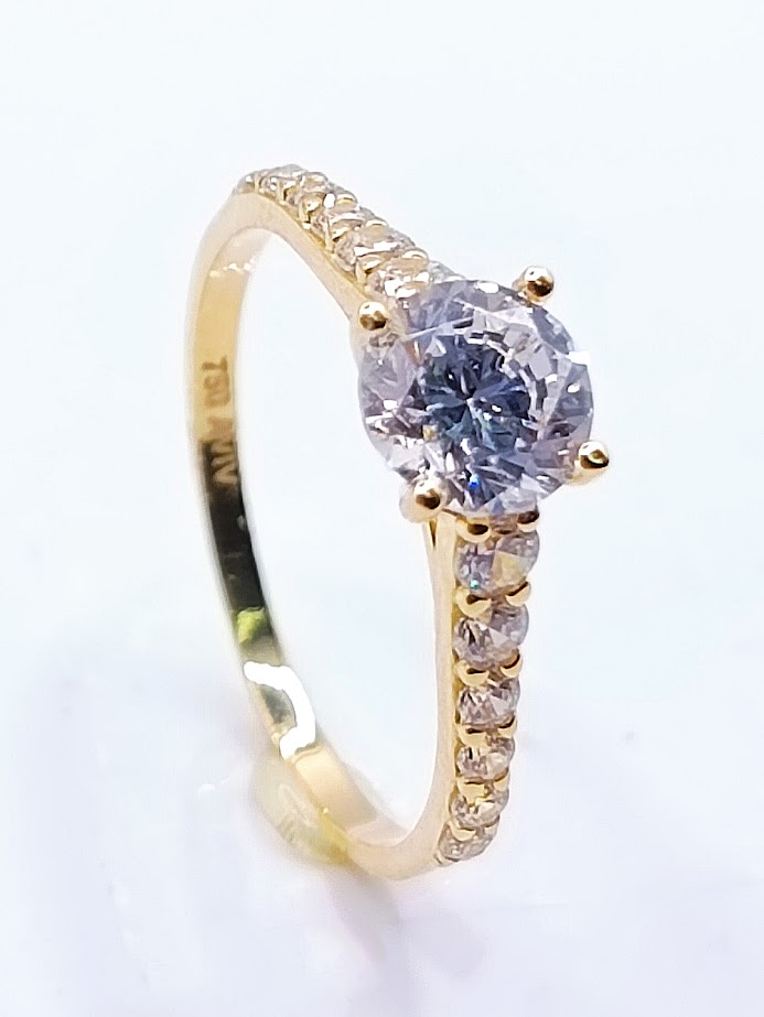 A 3836 Anillo Oro Amarillo Circon