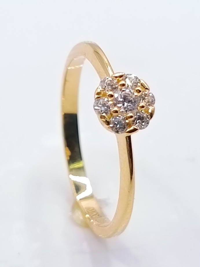 A 3912 Anillo de Oro Amarillo Circon