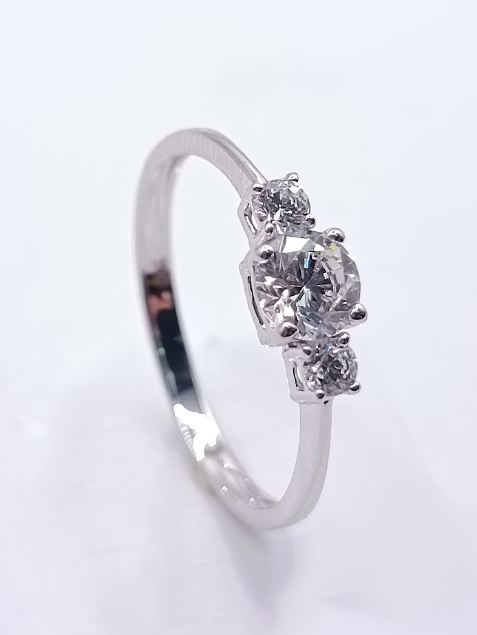 A 3496 W Anillo Oro Blanco Circon