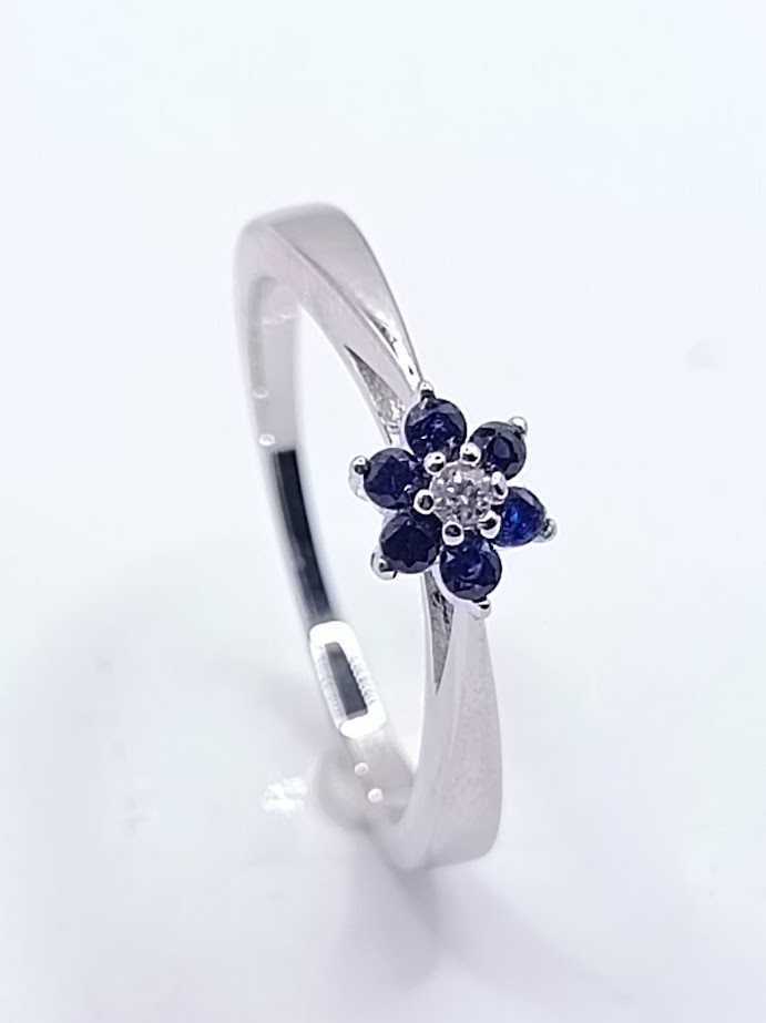 R-1302 ZZ Anillo Plata Zafiro Roseta