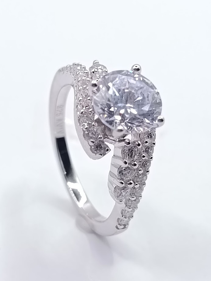 SL91265A1 Anillo Plata 
