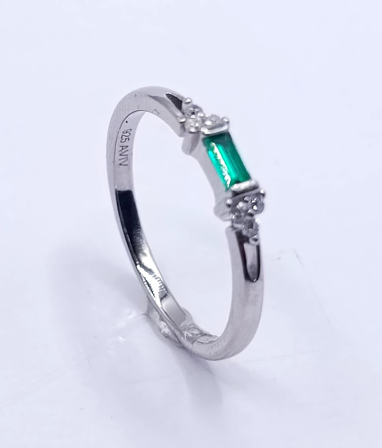 12192FRS4 Anillo Plata Esmeralda