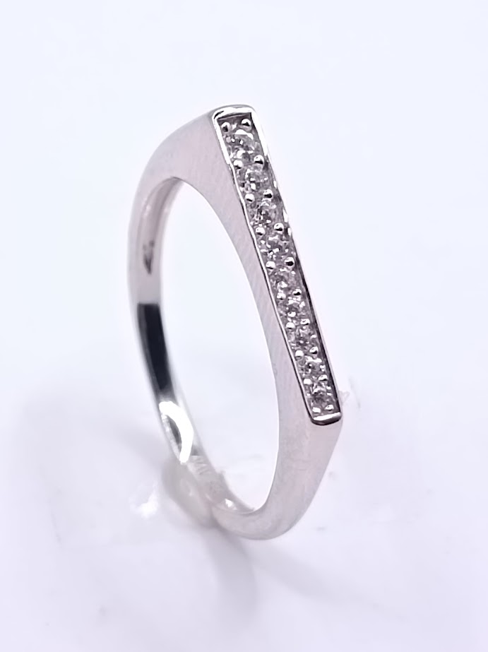 26689FRSWSH1 Anillo de Plata Cintillo Fino