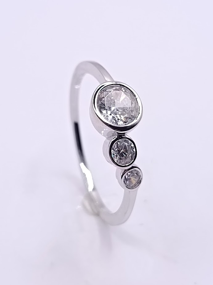 26925FRSWSH2 Anillo de Plata