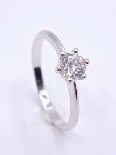 A 3891.4,5 W Anillo Oro Blanco Solitario Circon