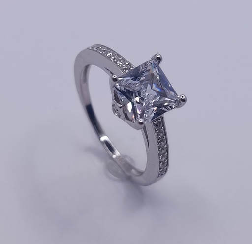 R-0652 Anillo Plata 