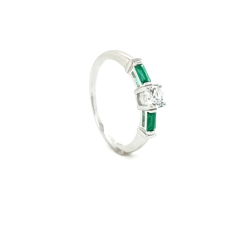 R-0696 E Anillo Plata Esmeralda Trapezoides