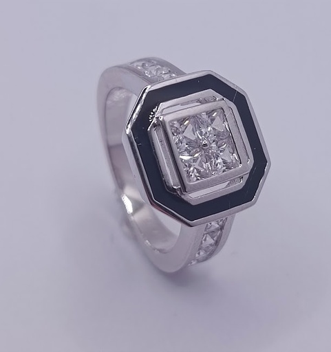 SL10111A1 Anillo Plata 