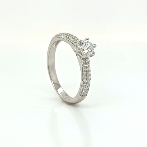 SL30401A1 Anillo Plata 